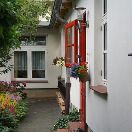 Ferienwohnung Hofidyll - Warnemuende Ρόστοκ Εξωτερικό φωτογραφία