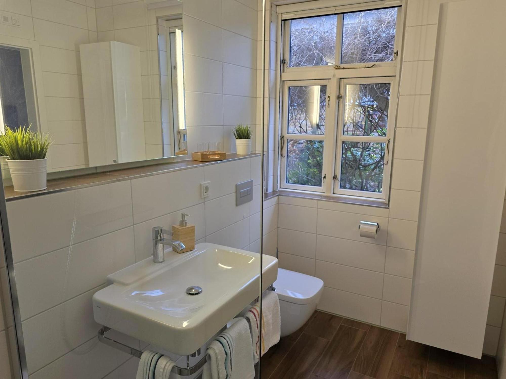 Ferienwohnung Hofidyll - Warnemuende Ρόστοκ Εξωτερικό φωτογραφία